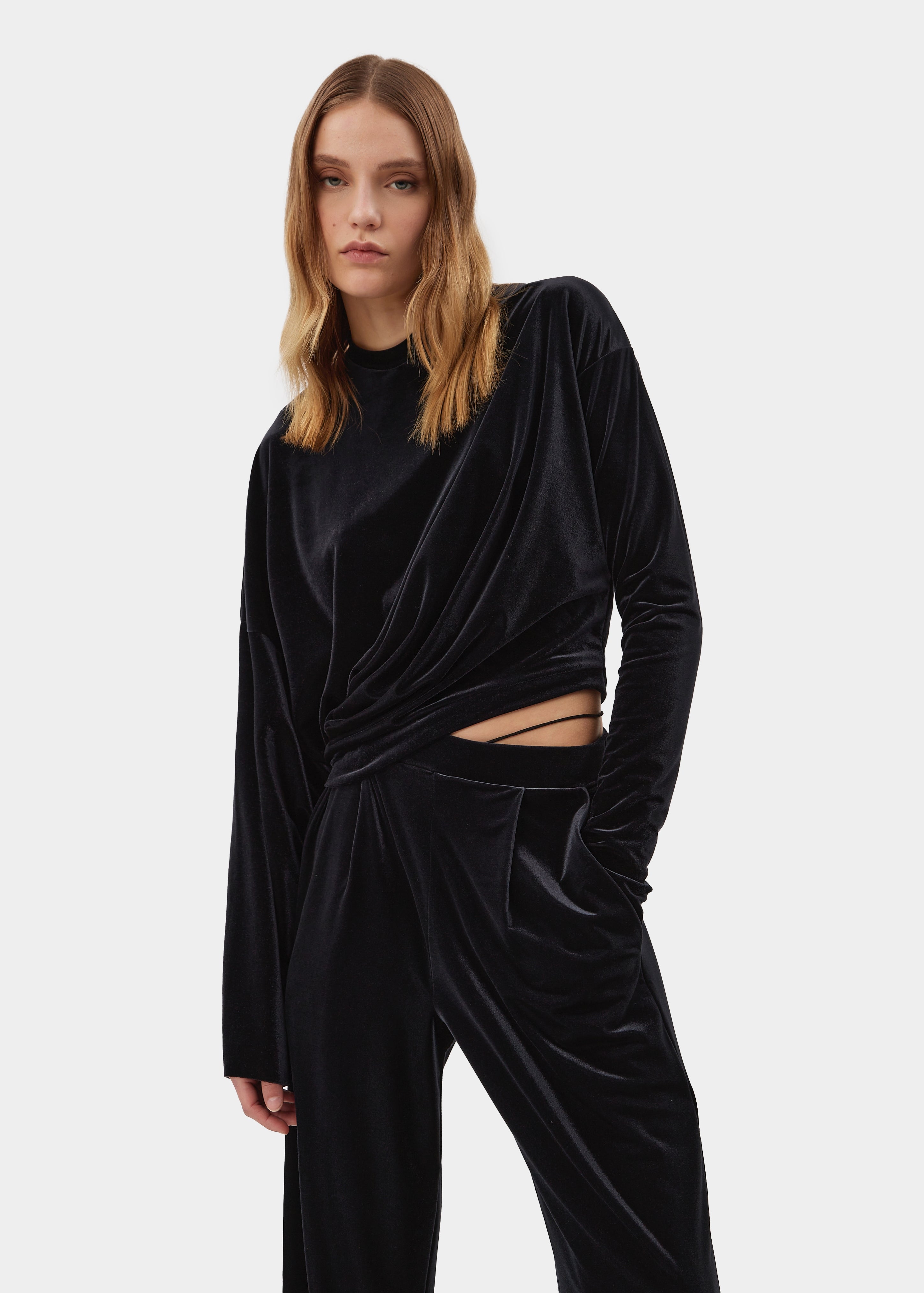 Devon Velvet Jet Black