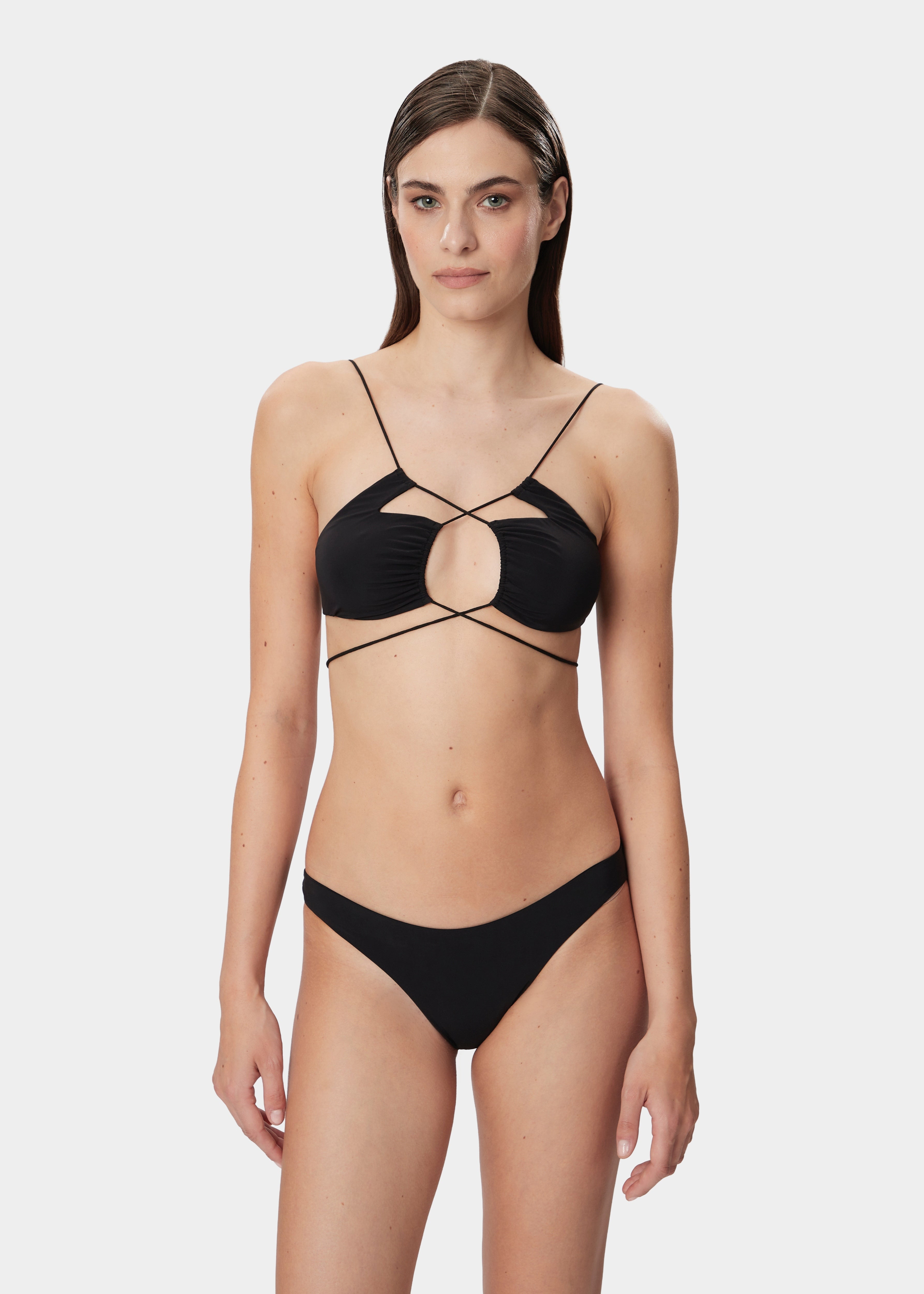 JADIA REGULAR TWO PIECE DEEP BLACK