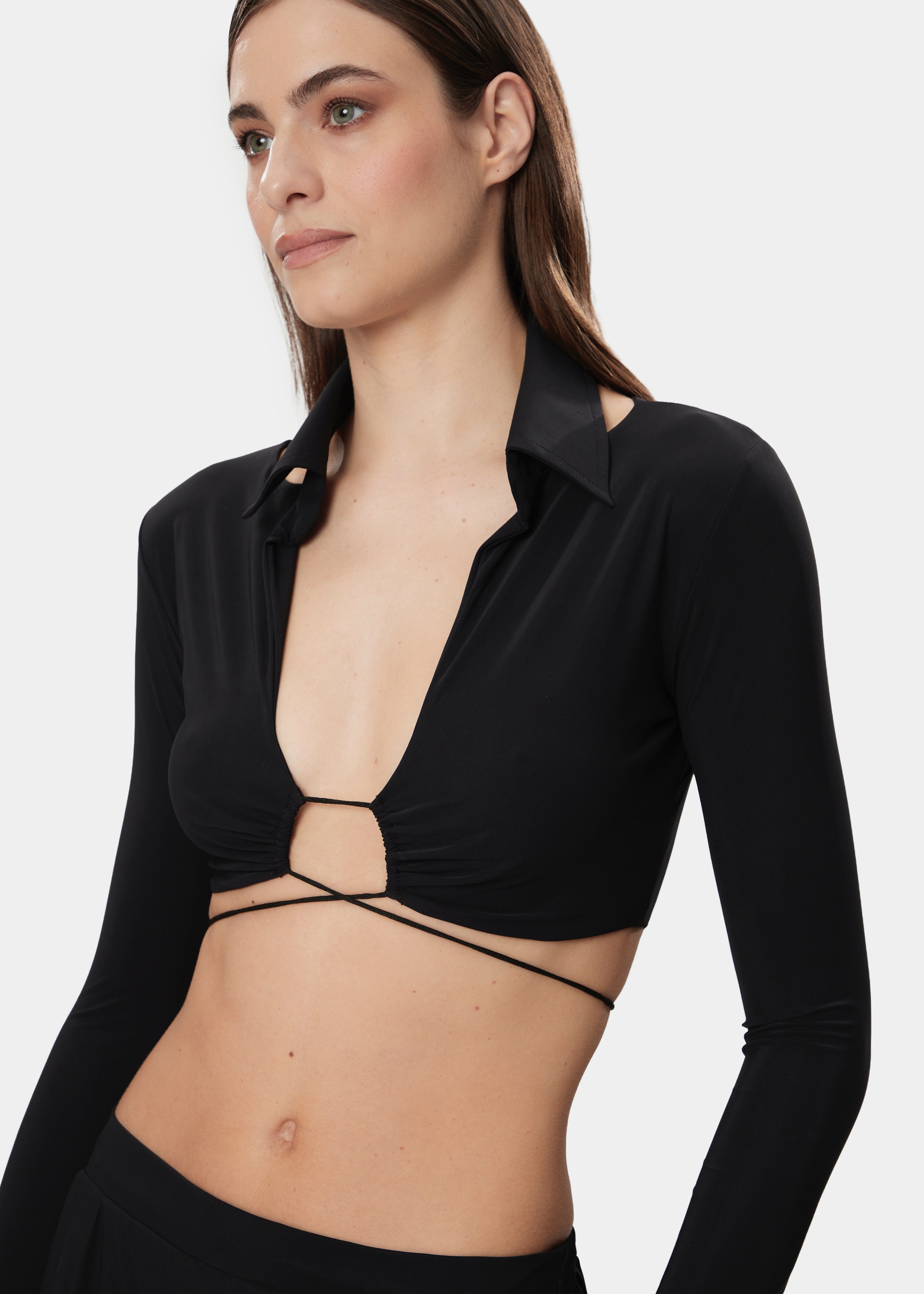 LYNN TOP DEEP BLACK